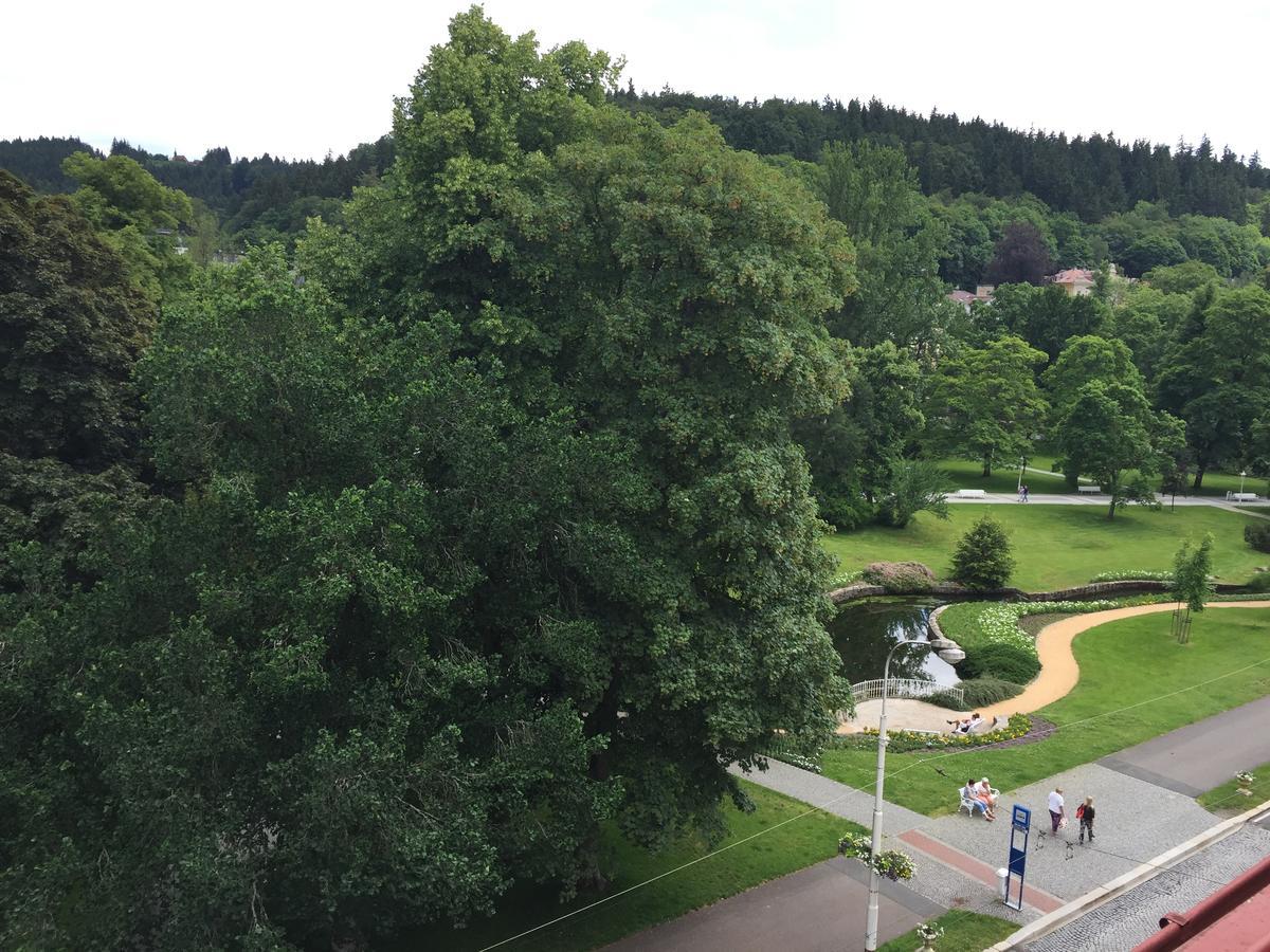 Galerie Suites Mariánské Lázně Dış mekan fotoğraf